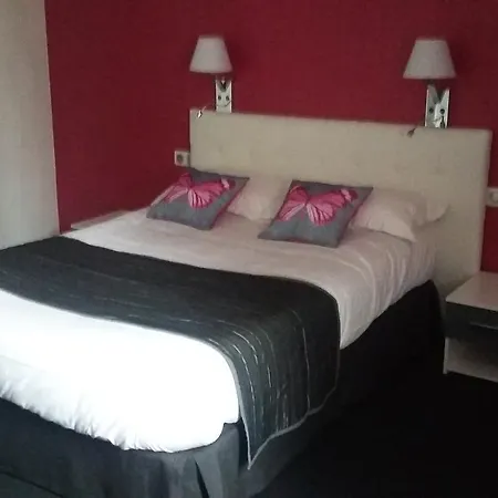 - Restaurant Eugenie 3* Pontorson