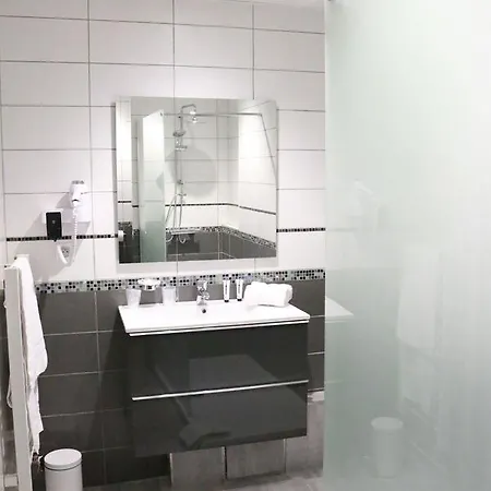 - Restaurant Eugenie Hotel 3*